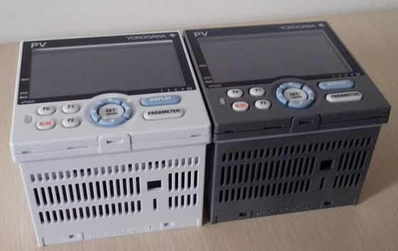 UT55A-001-10-00 YOKOGAWA Digital Indicating Controller nguồn điện 100-240 V AC
