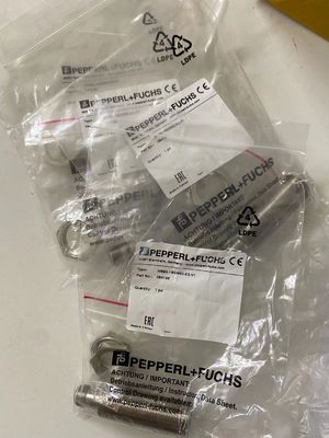 Bộ cảm biến cảm ứng Pepperl+Fuchs NBB5-18GM50-E2-V1
