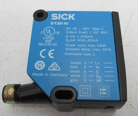 Bộ cảm biến khoảng cách laser SICK DT20 Hi DT20-P244B 24,3 mm x 72,4 mm x 54,1 mm