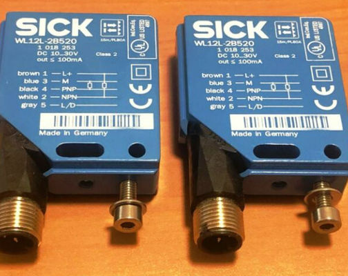 SICK WL12L-2B520 cảm biến quang điện W12 kết nối đầu nối nam M12 5-pin