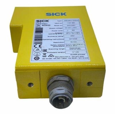 SICK WEU26/3-103A00 Cảm biến tia sáng an toàn với phạm vi quét 20m