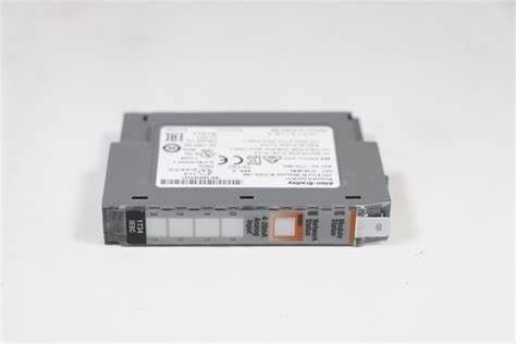 Allen-Bradley 1734-IE8C POINT I/O Analog Input Module cho tín hiệu hiện tại