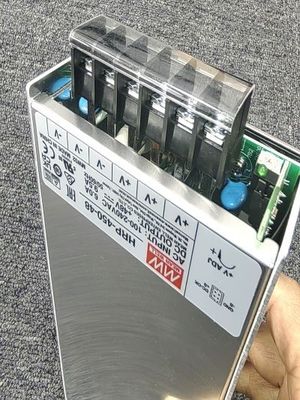 Trung bình HRP-450-48 48Vdc 9.5A PFC nguồn điện 8 đầu ra tương tự Cố gọn 100 mm x 100 mm x 100 mm Kích thước