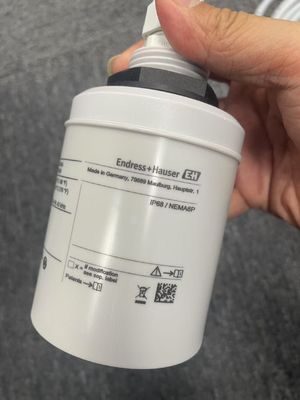 Bộ cảm biến siêu âm Endress Hauser FDU91-RGZAA để đo mức độ và dòng chảy để kết nối với FMU9x