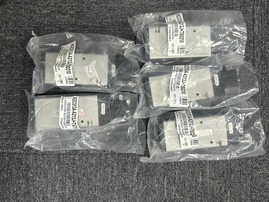 Norgren V60... V63 Series V62C513A-A218J Pilot Solenoid Valve với điện áp hoạt động 10-30 VDC và 8 đầu vào số