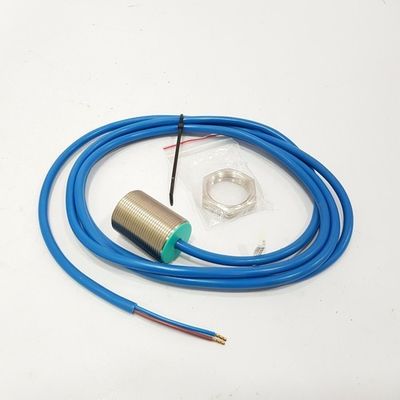 Cảm biến điện dung P&F NJ10-30GM-N 0 ... 20 mA Dòng điện và Tần số chuyển mạch 0 ... 200 Hz cho Ứng dụng Công nghiệp
