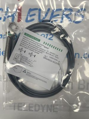 Siemens 3RG4022-0CD00 Chuyển mạch gần cảm ứng với tính tuyến tính ± 0,2% dải trải và bảo vệ xâm nhập IP66/67