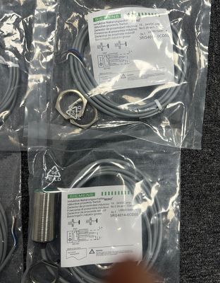 Công tắc cảm ứng Siemens 3RG4014-0CD00 với khả năng bảo vệ xâm nhập IP66/67 và phạm vi đo tối đa 1300 mbar 522 inH²O