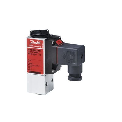 Danfoss 061B201266 MBC Chuyển áp thích hợp cho bất kỳ vị trí gắn nào