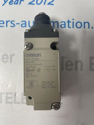 Công tắc giới hạn thiết bị hạng nặng nhỏ gọn Omron D4A-3109N với bộ nhớ SSD 32 GB
