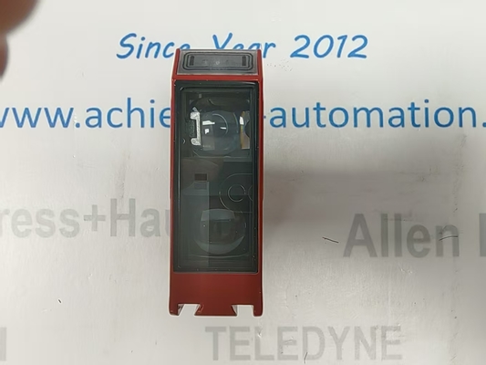 Leuze HRT 96MP-1630-800-41Diffuse sensor với background suppression