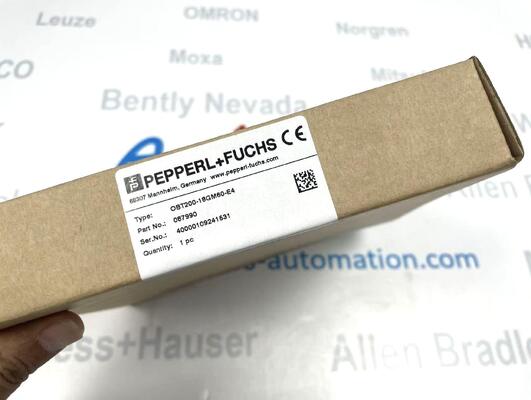 Bộ cảm biến quang điện khuếch tán Pepperl+Fuchs OBT200-18GM-E4