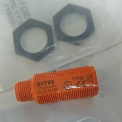 IFM OGT100 Bộ cảm biến quang điện phản xạ khuếch tán