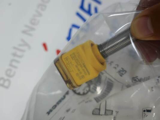 Cảm biến cảm ứng Turck BI15U‑EM30WD‑AP6X‑H1141